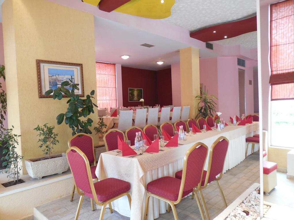 Theranda Boutique Отель 3*