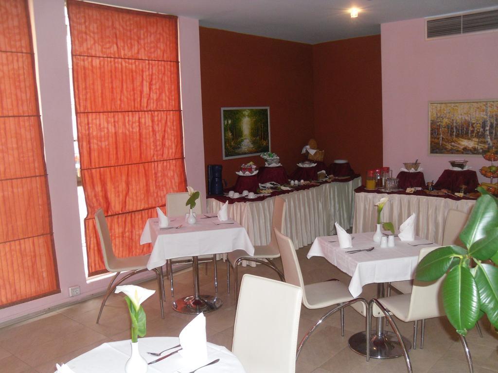 Theranda Boutique 3* Tirana